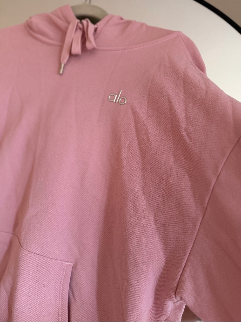 Alo Accolade Hoodie - Picture 4 of 7